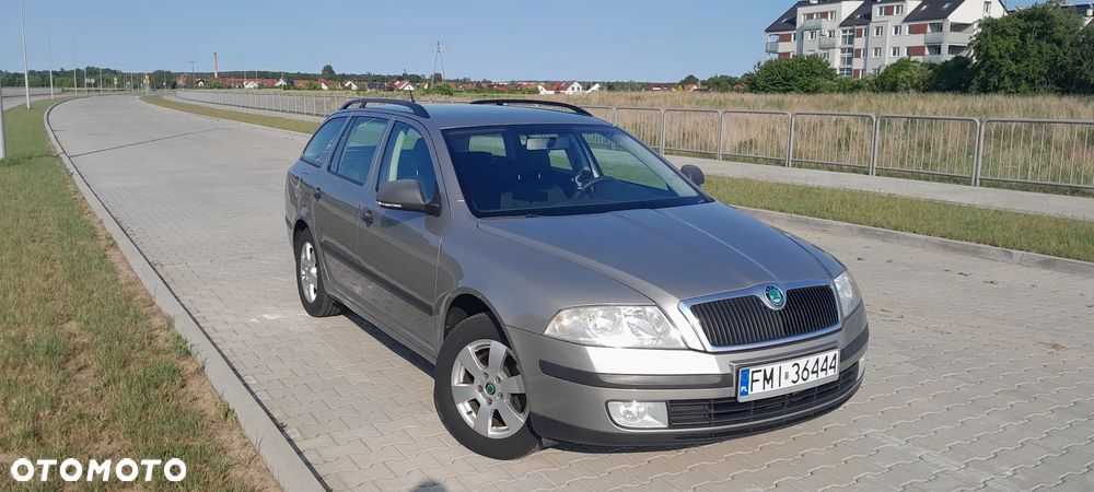Skoda Octavia 1.6 Classic - 3