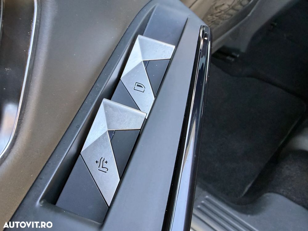 DS Automobiles DS 7 Crossback RIVOLI - 23