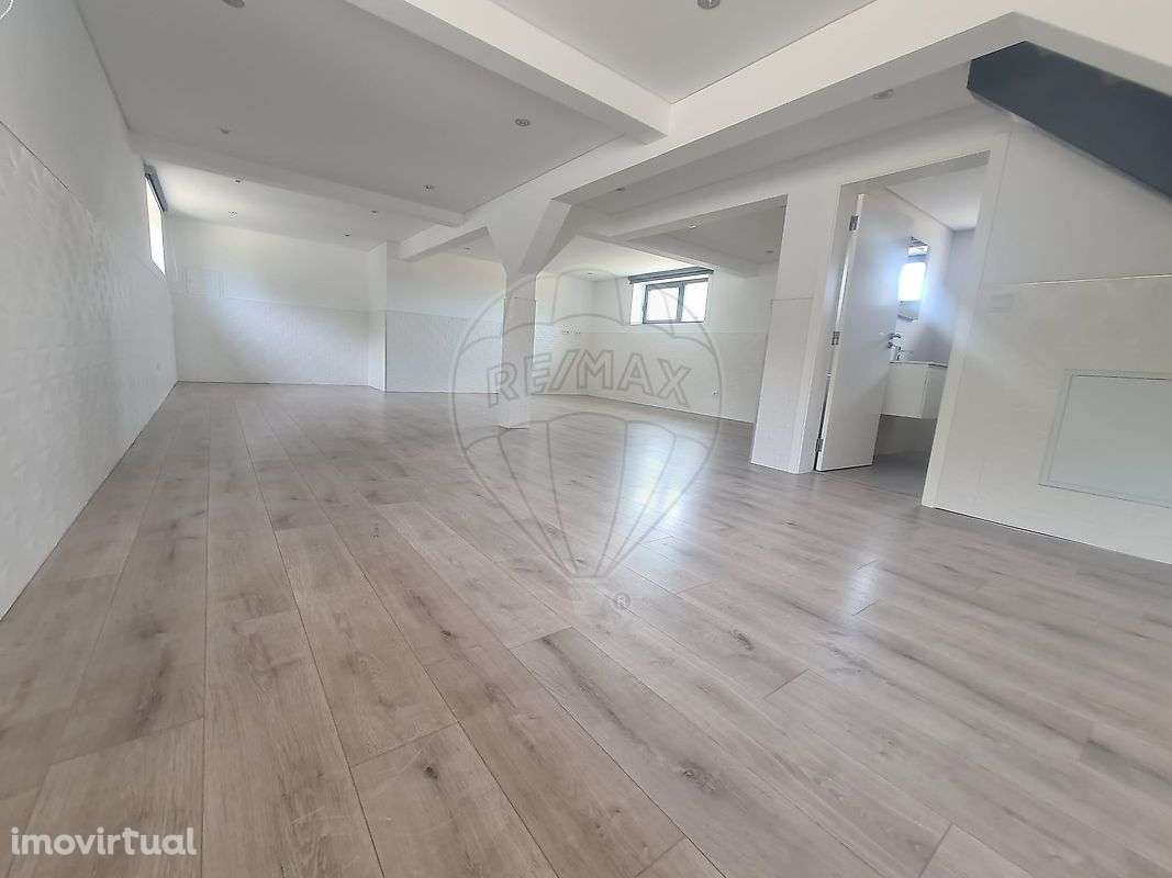 Moradia T3 para venda - Grande imagem: 2/9