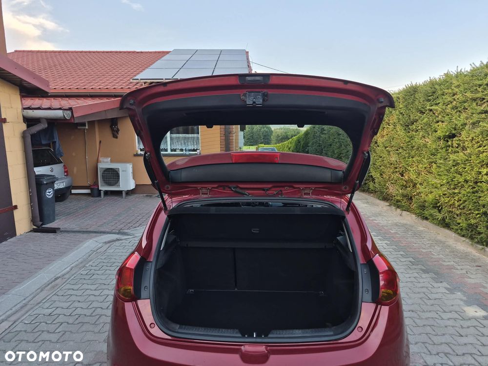 Kia Ceed - 5