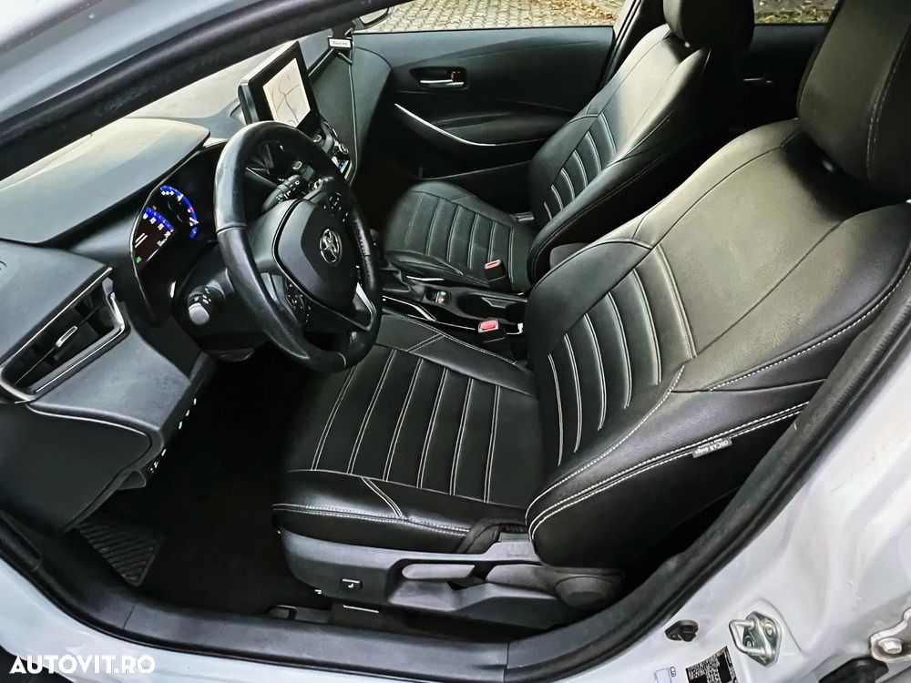 Toyota Corolla - 9