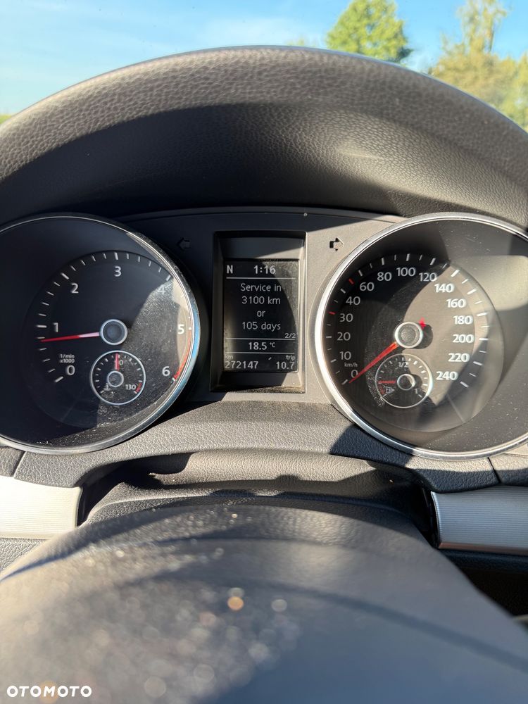 Volkswagen Golf - 12
