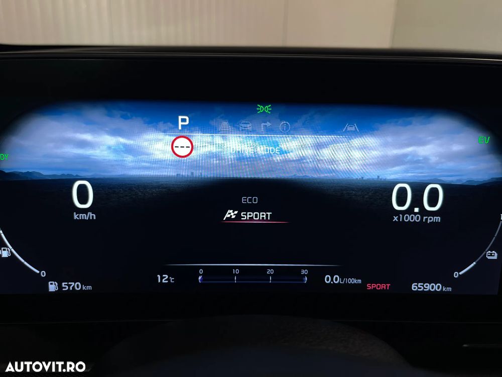 Kia Sportage 1.6 T-GDI HEV 6AT 4x2 GT Line - 35