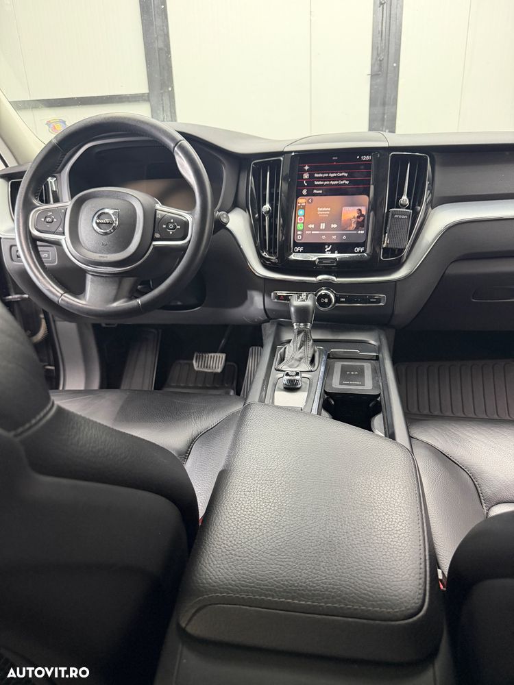 Volvo XC 60 D4 AWD Momentum - 16