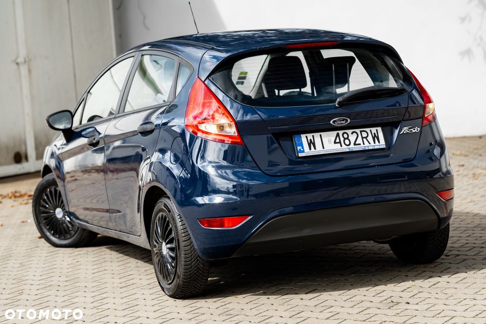 Ford Fiesta 1.25 Ambiente - 12