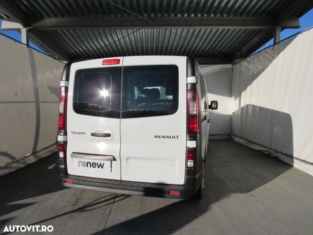 Renault Trafic Combi 2.0 Blue dCi 110 S&S L1 8+1 Life - 2