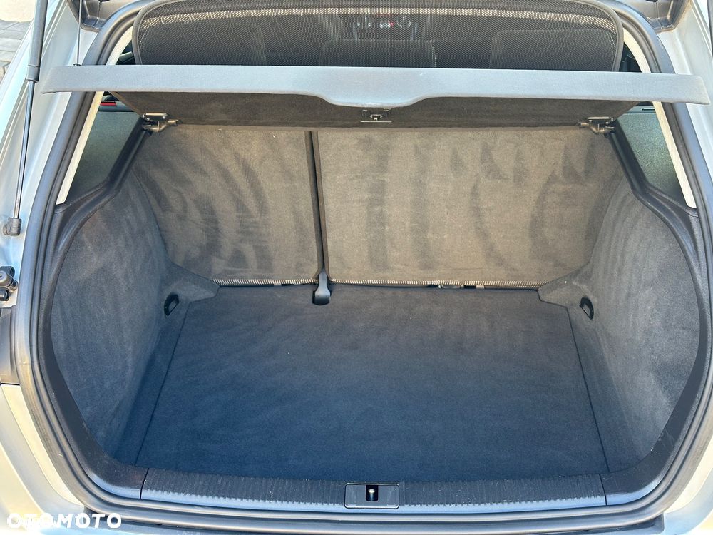 Audi A3 Sportback 1.6 S line Sportpaket plus - 27