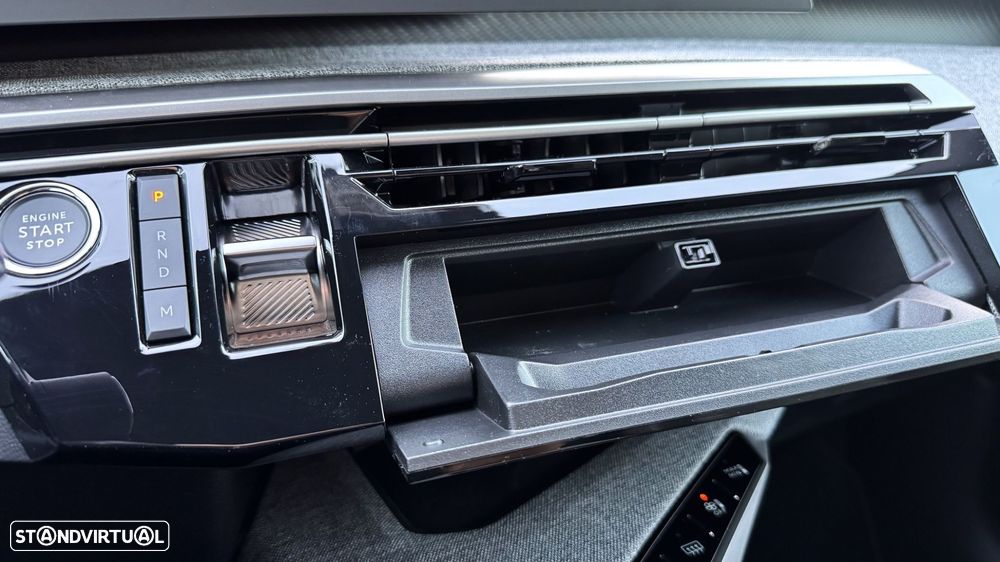 Peugeot 3008 1.2 Hybrid Allure Pack e-DCS6 - 20