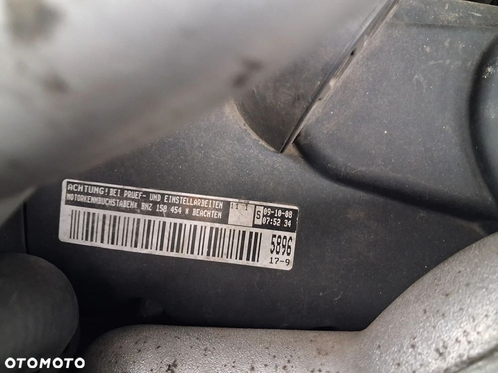 Volkswagen TRANSPORTER T5 - 15