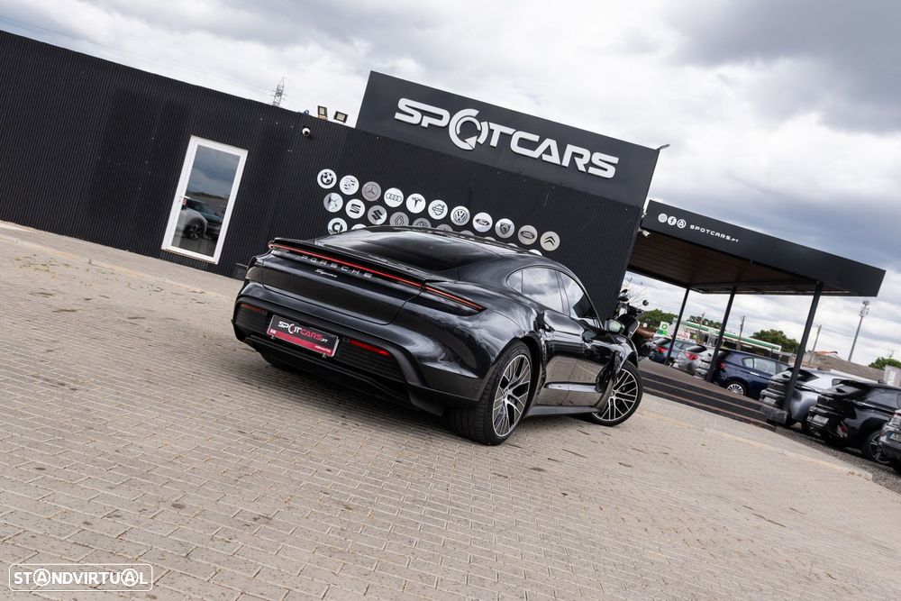 Porsche Taycan Bateria Performance Plus - 6