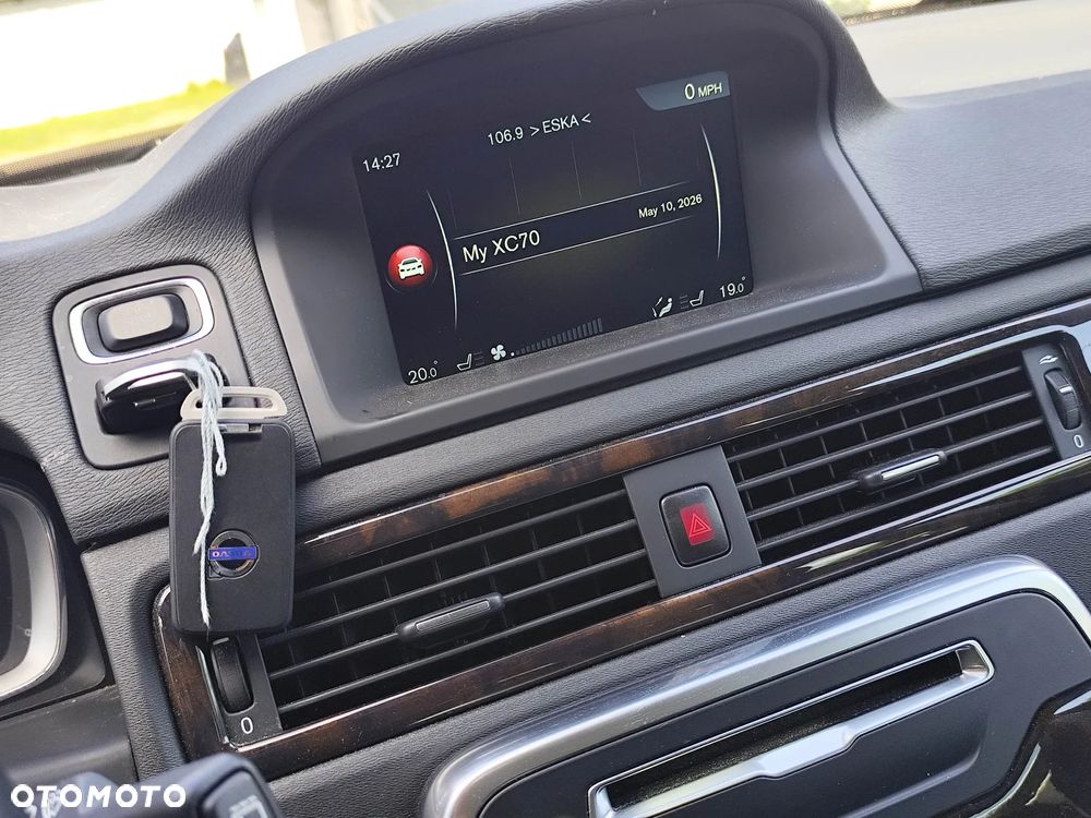 Volvo XC 70 T5 AWD Summum - 19