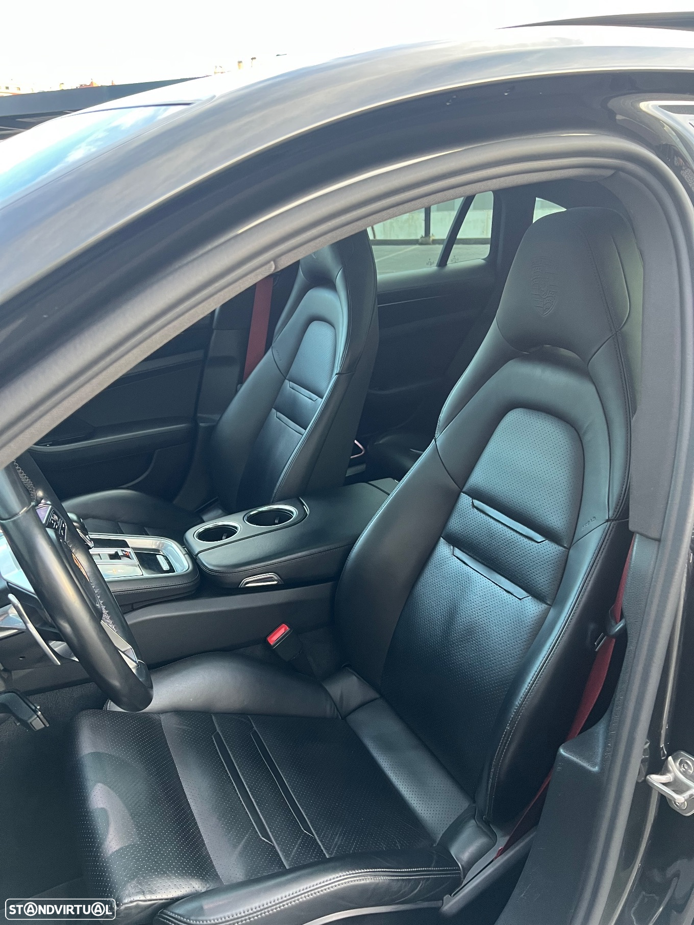 Porsche Panamera Sport Turismo 4 E-Hybrid - 18