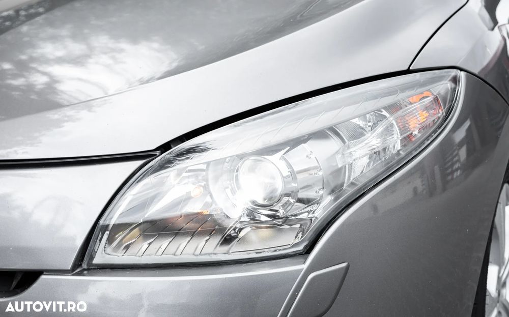 Renault Megane Grandtour dCi 160 FAP GT - 31