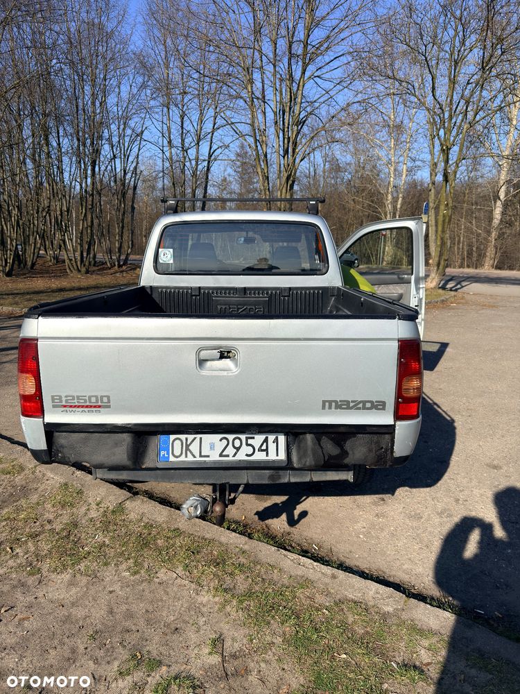 Mazda Seria B - 10