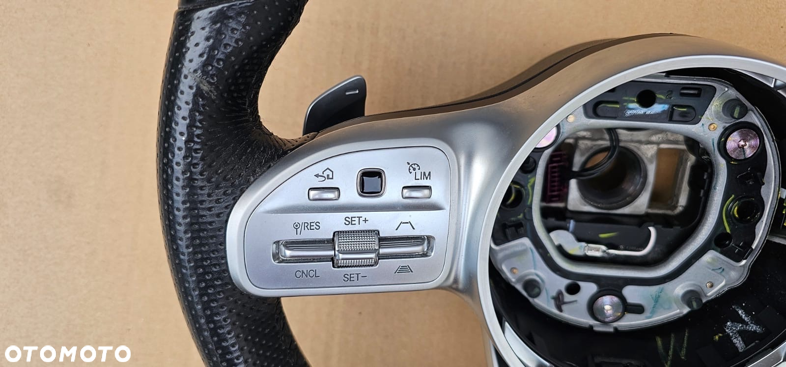 MERCEDES GLE W167 GLB X247 KIEROWNICA ŚCIĘTA AMG ŁOPATKI SKÓRA - 3