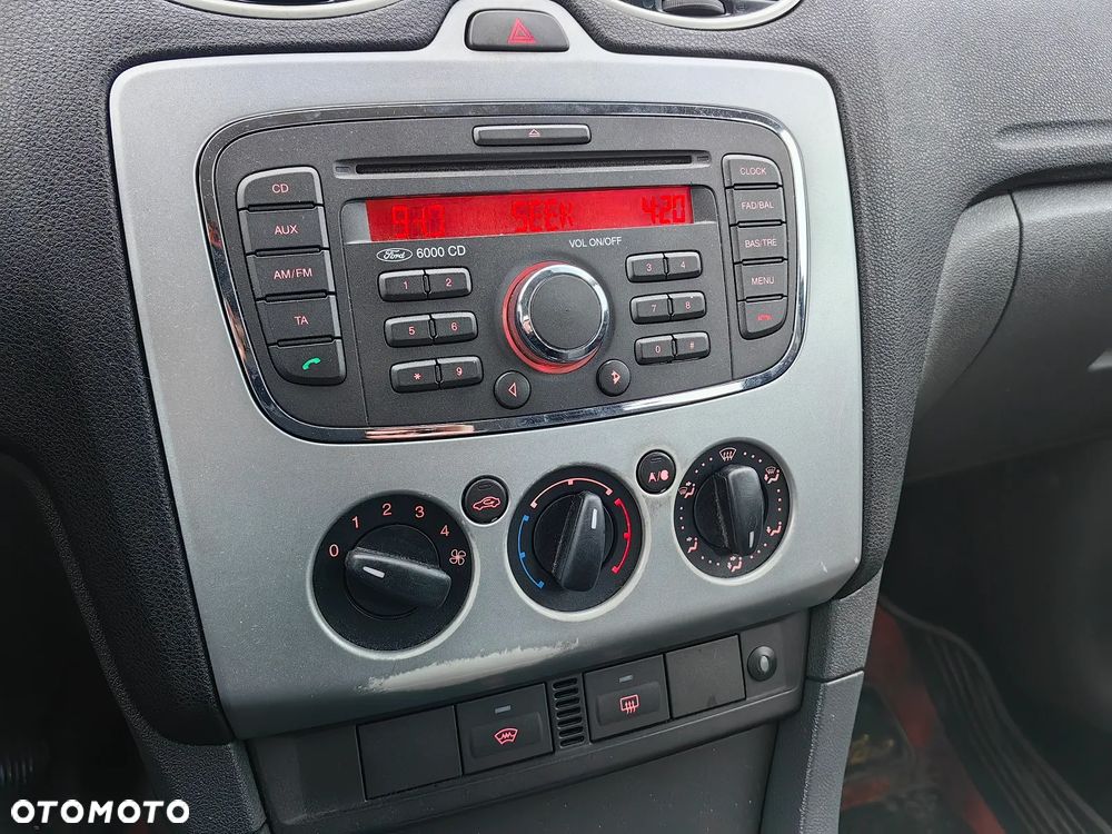 Ford Focus 1.6 TDCi Ambiente - 15