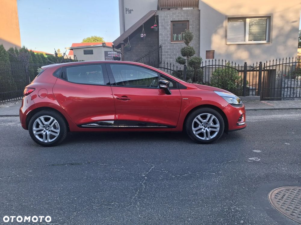 Renault Clio 1.2 16V 75 LIMITED - 2