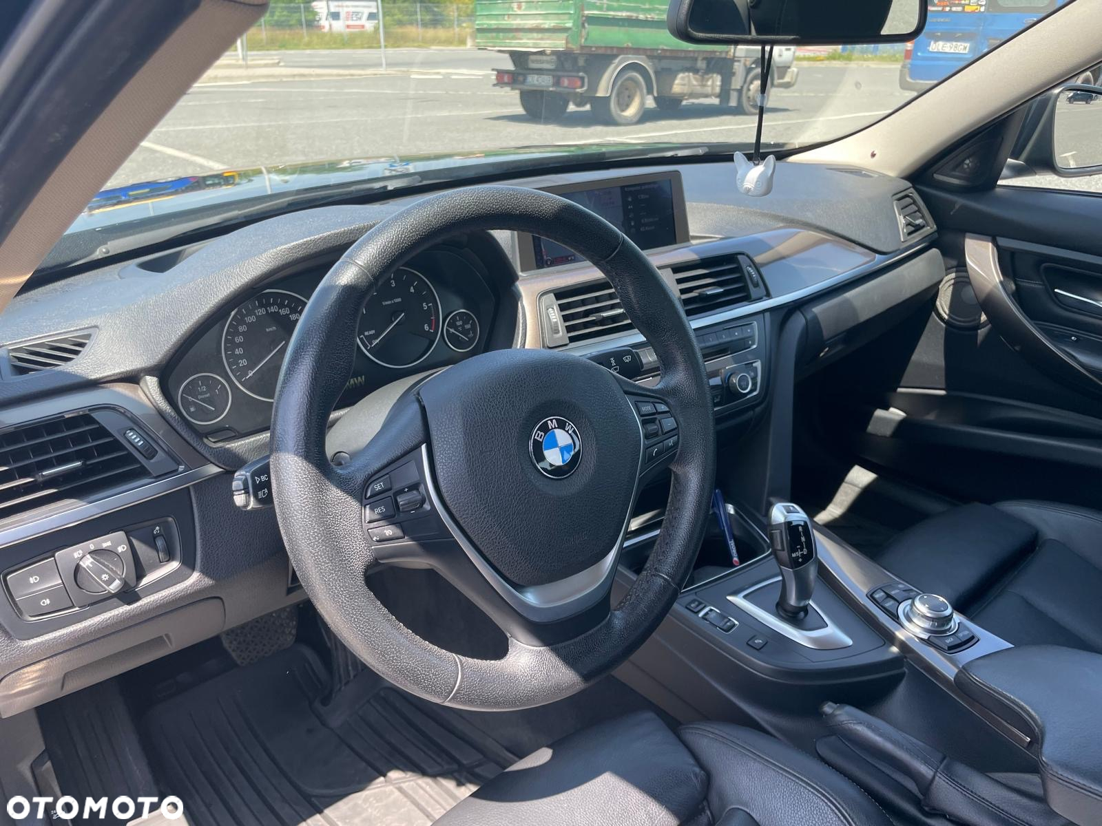 BMW Seria 3 - 4