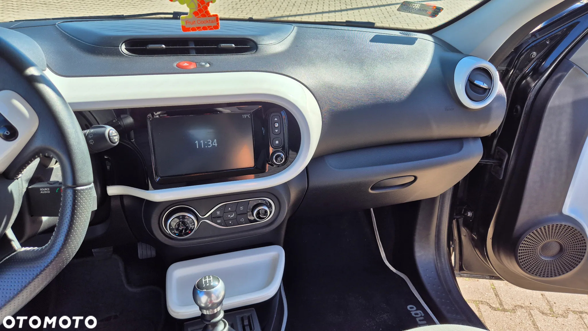 Renault Twingo Energy TCe 90 Intens - 14