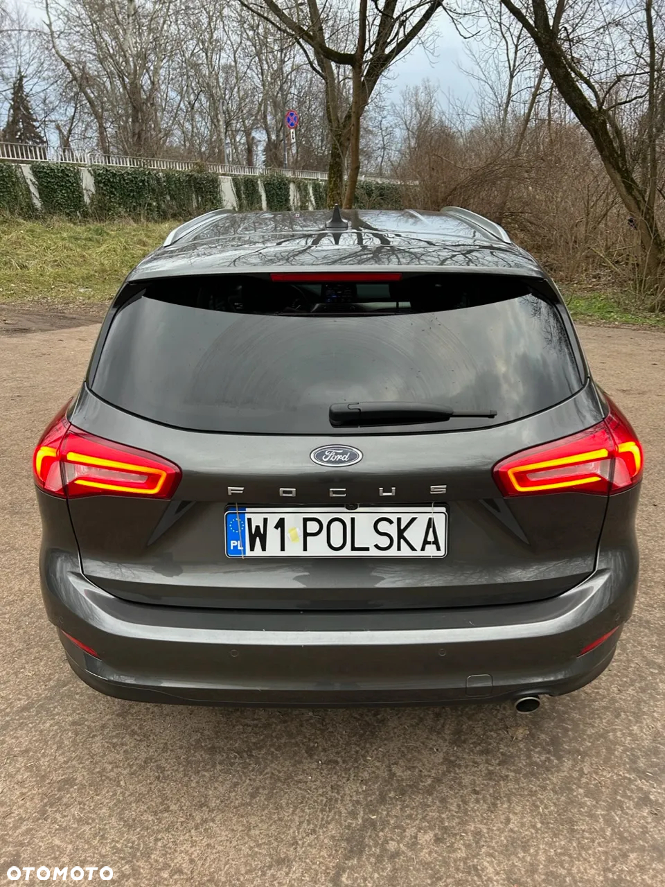 Ford Focus 2.0 EcoBlue Titanium - 10