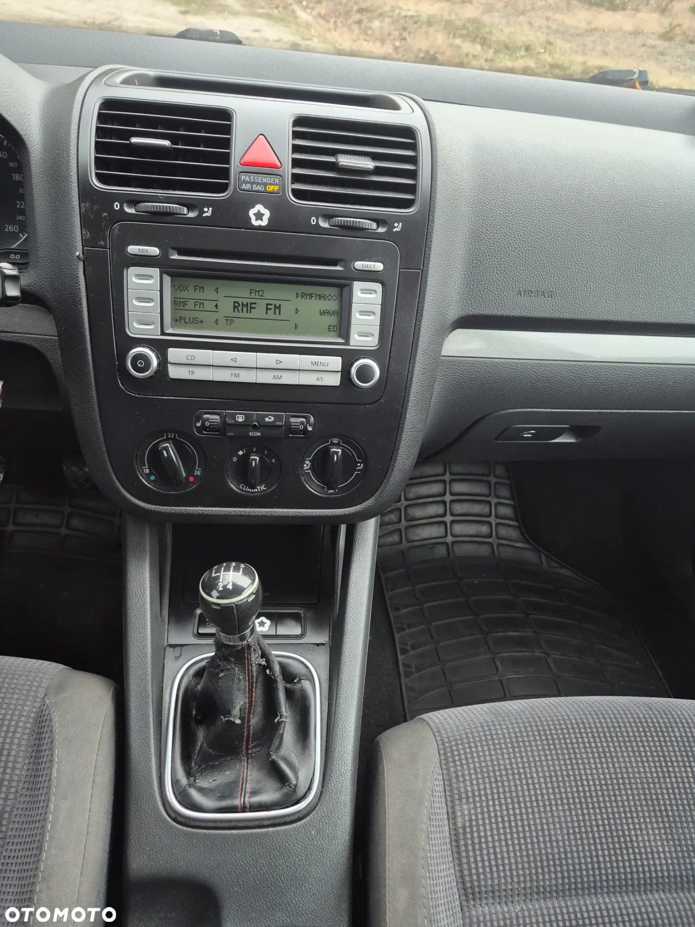 Volkswagen Jetta 1.9 TDI Comfortline - 10