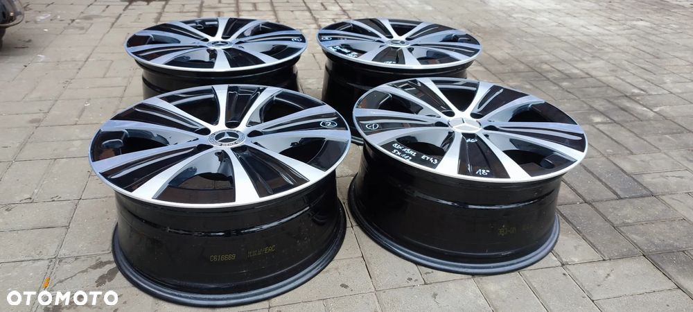 FELGI ALUMINIOWE 5x112 2x8Jx18 CALI ET43 fi 66,6 STOPNIOWANE 2x9J 18 CALI ET 52,5 MERCEDES W 213 4 SZTUKI KOMPLET - 17