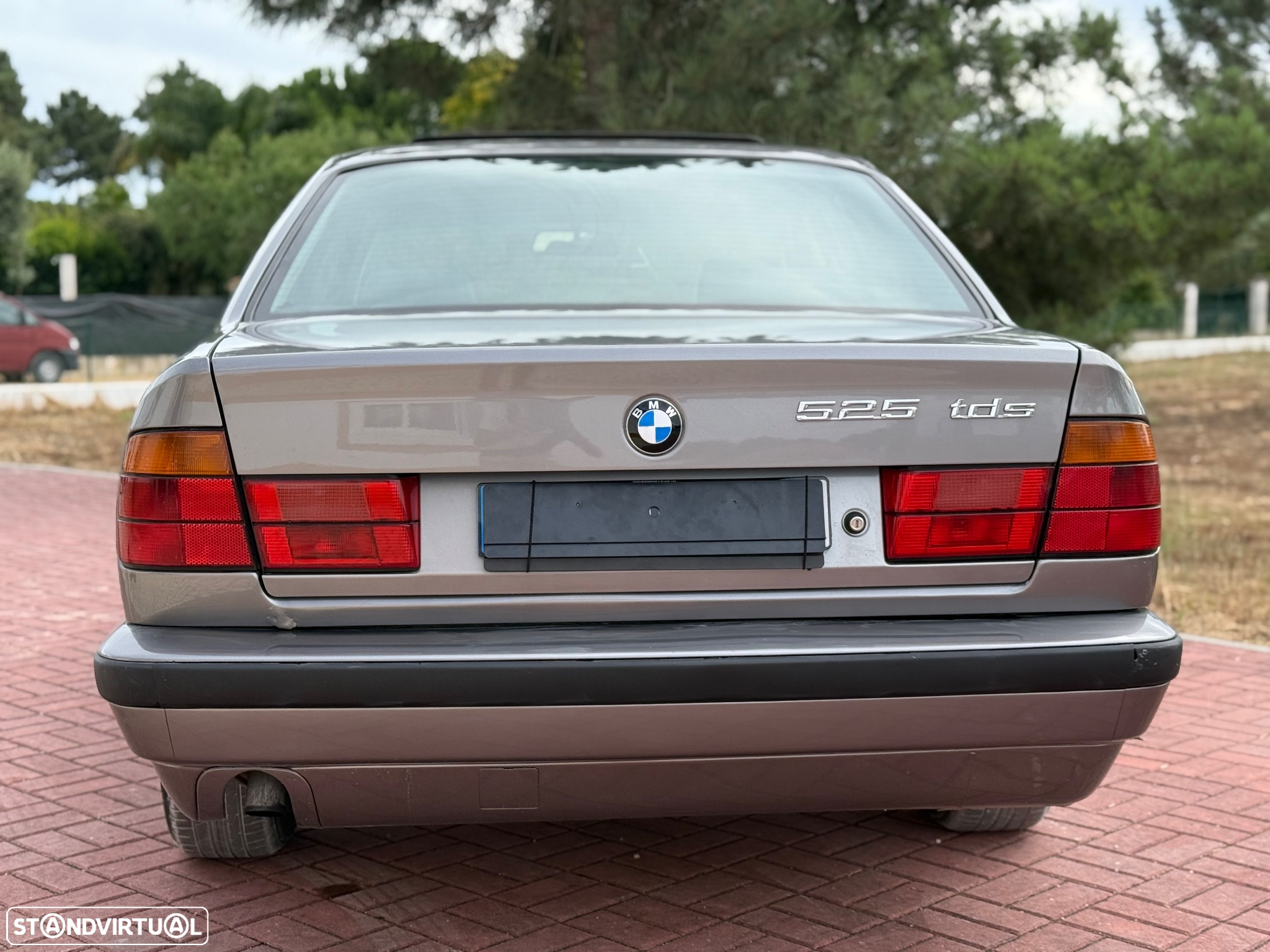 BMW 525 tds A - 6