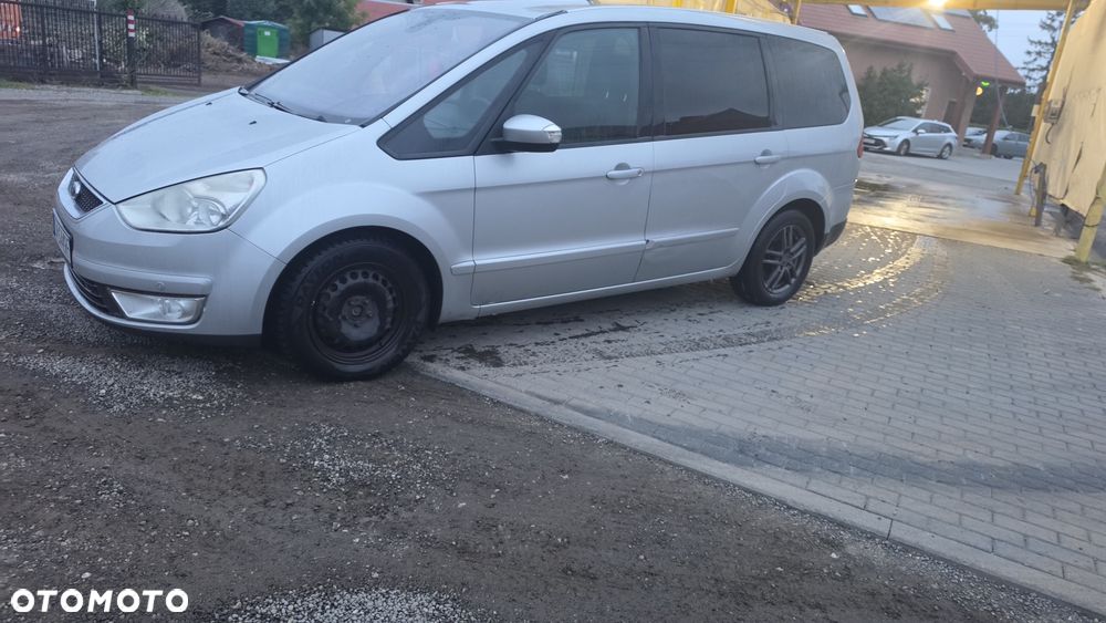 Ford Galaxy - 2