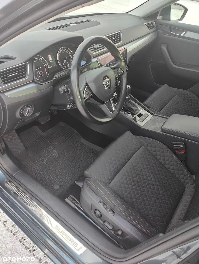 Skoda Superb 2.0 TDI 4x4 Ambition DSG - 15