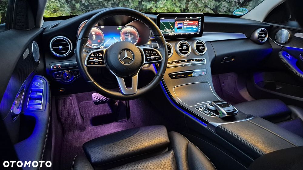 Mercedes-Benz Klasa C 300 d 9G-TRONIC Avantgarde - 23