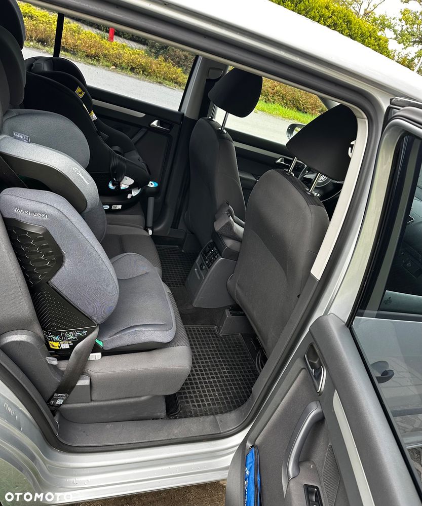 Volkswagen Touran 1.2 TSI Comfortline - 16