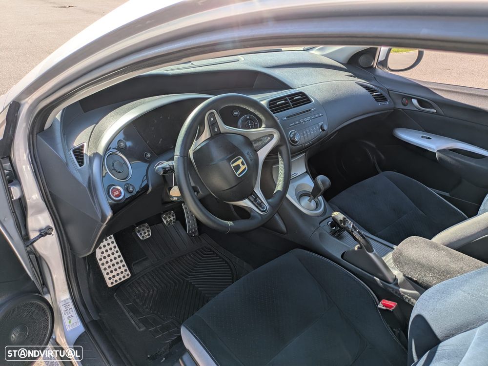 Honda Civic 1.4 Comfort - 3