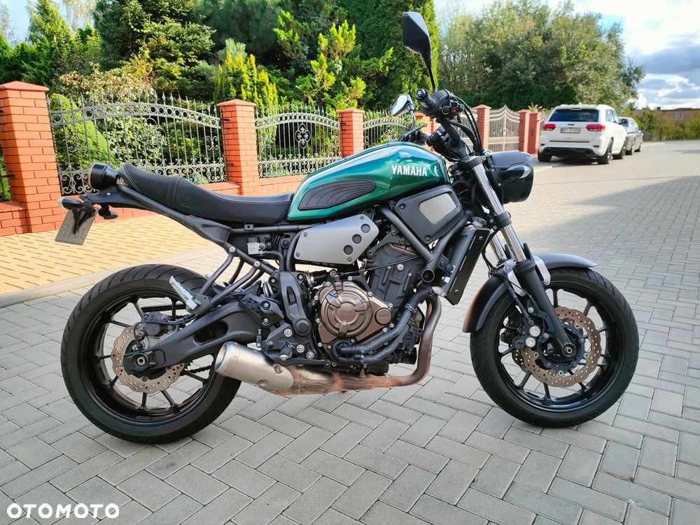 Yamaha XSR - 2