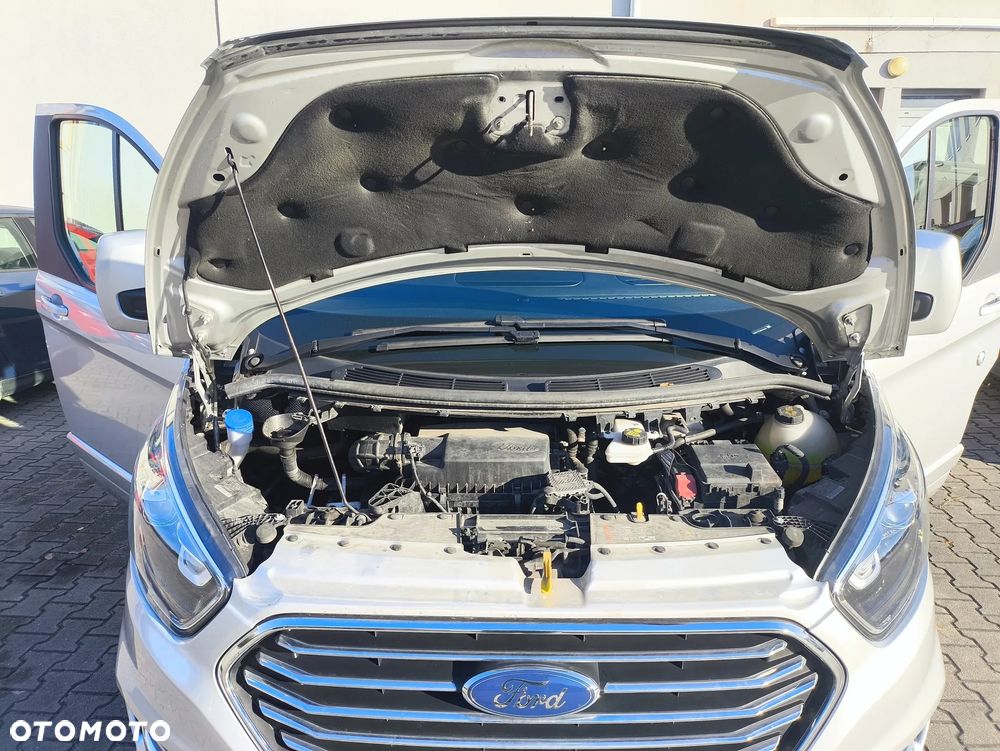 Ford Tourneo Custom 2.0 EcoBlue L2 Titanium SelectShift - 17