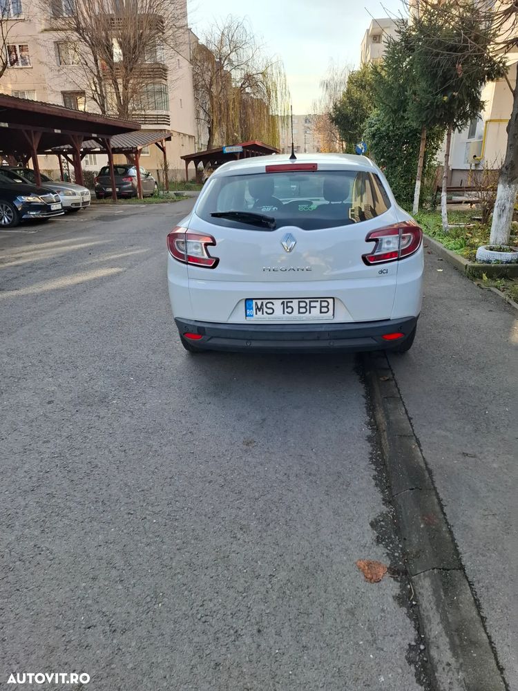 Renault Megane - 5