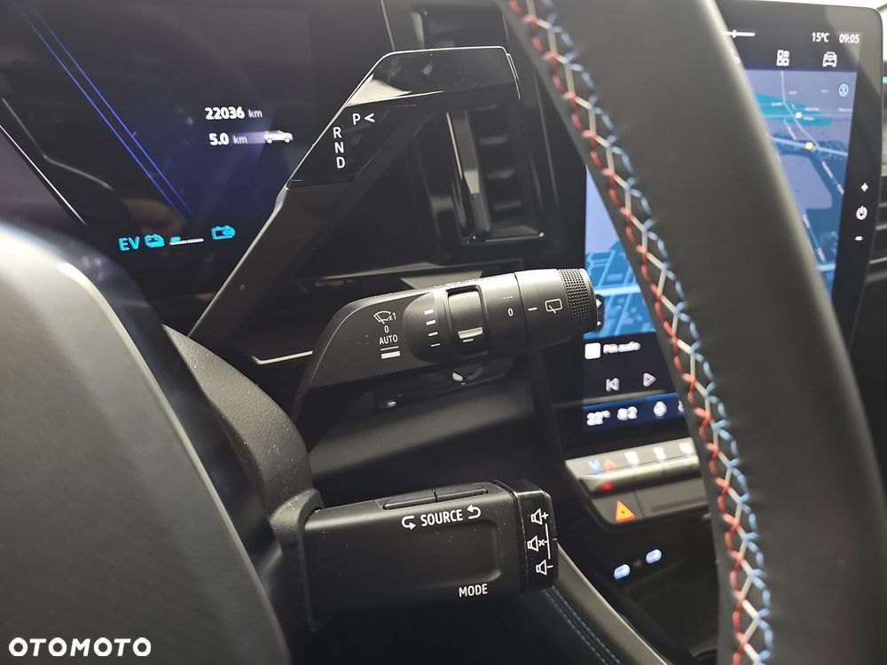 Renault Austral 1.2 E-Tech Full Hybrid 200 Esprit Alpine MMT - 17