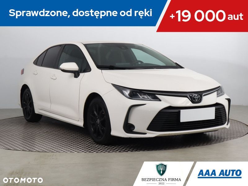 Toyota Corolla - 1