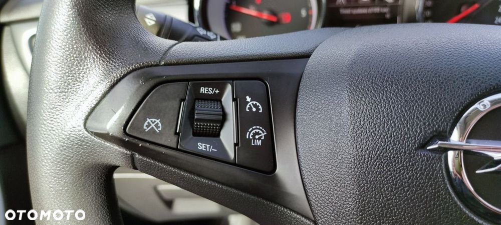 Opel Astra - 29