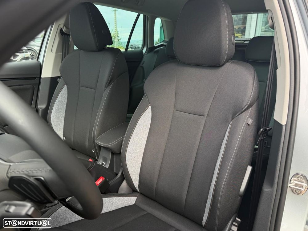 Skoda Kamiq 1.0 TSI Selection DSG - 8