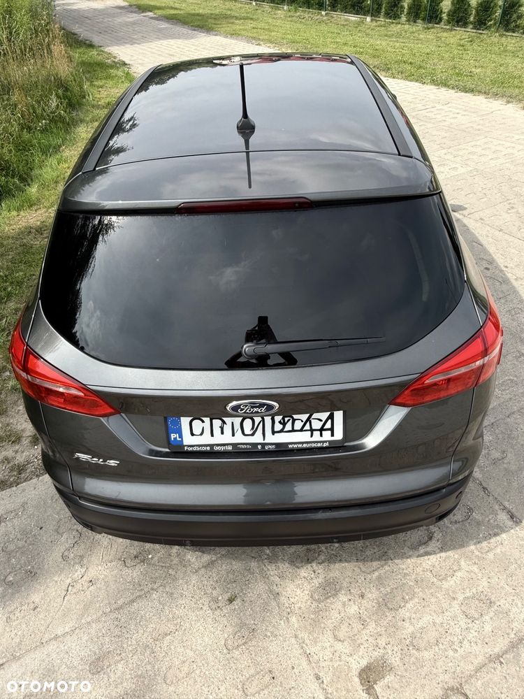 Ford Focus 1.5 TDCi Titanium - 6