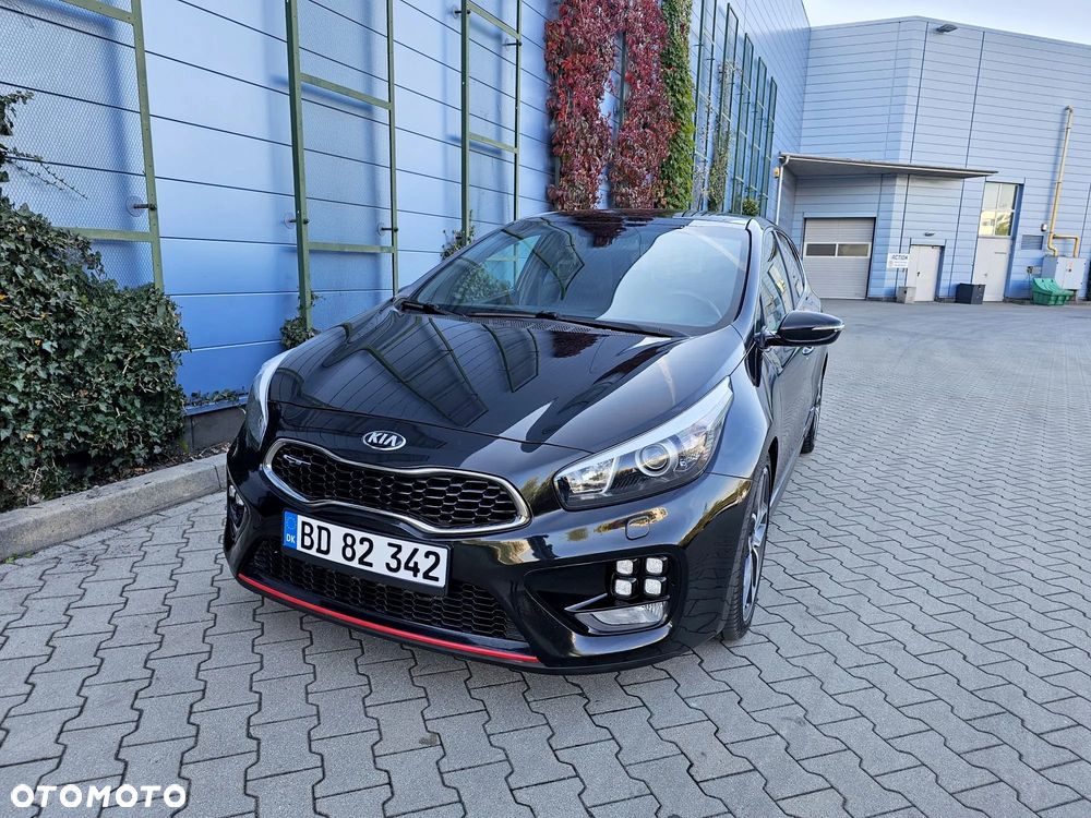 Kia Ceed 1.6 T-GDI GT - 8