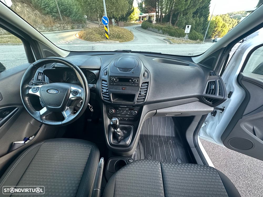 Ford Transit Connect - 8