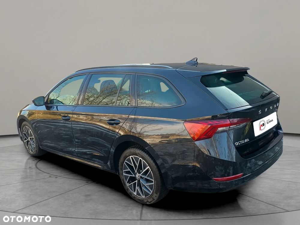 Skoda Octavia - 3