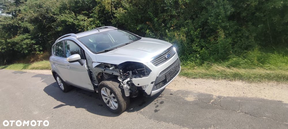 Ford Kuga - 3