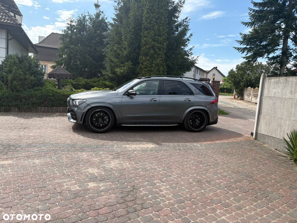 Mercedes-Benz GLE - 1