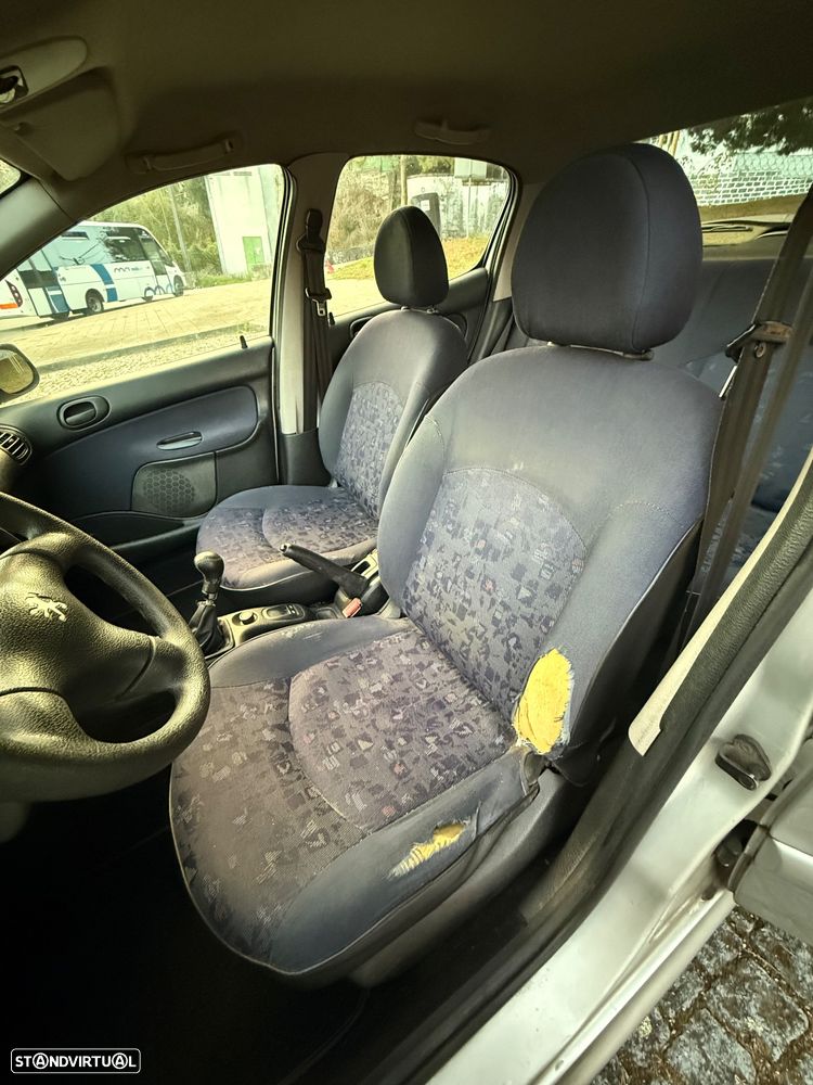 Peugeot 206 1.1 XR - 5