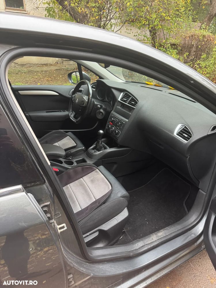 Citroën C4 1.6 HDI FAP BVM Attraction - 9