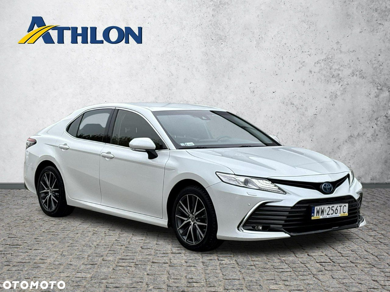 Toyota Camry - 7