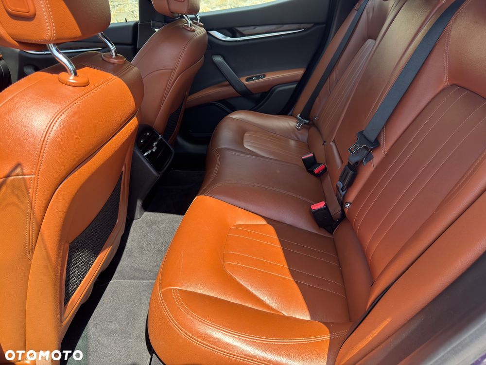 Maserati Ghibli S Q4 Granlusso - 15
