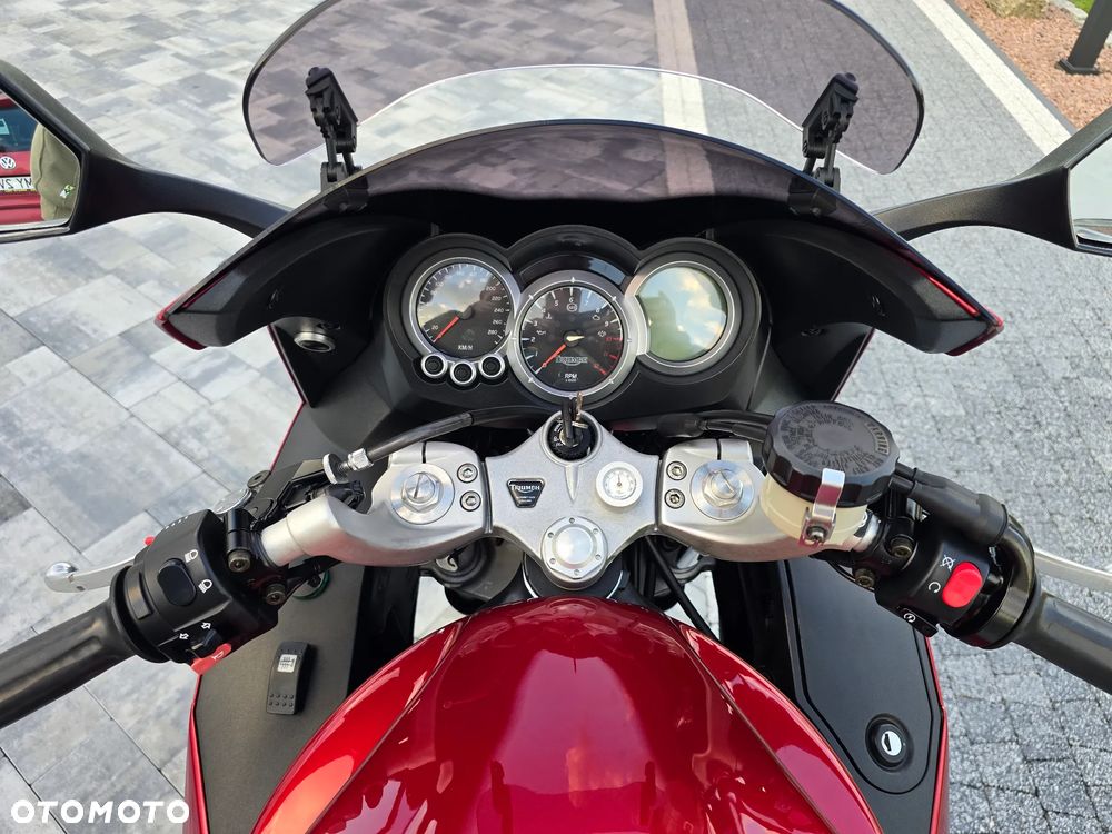 Triumph Sprint - 8